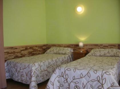 Apartamentos Barajas - image 16