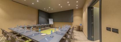 Aravaca Village Hotel - image 13