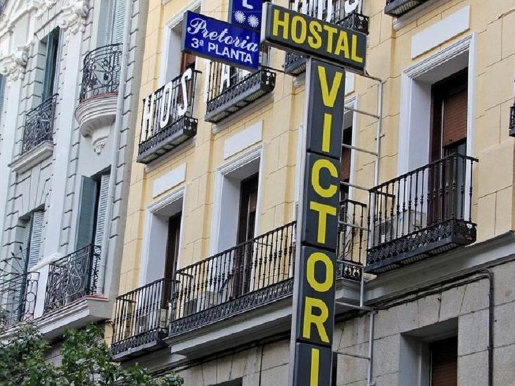 Hostales Victoria I y II - image 7
