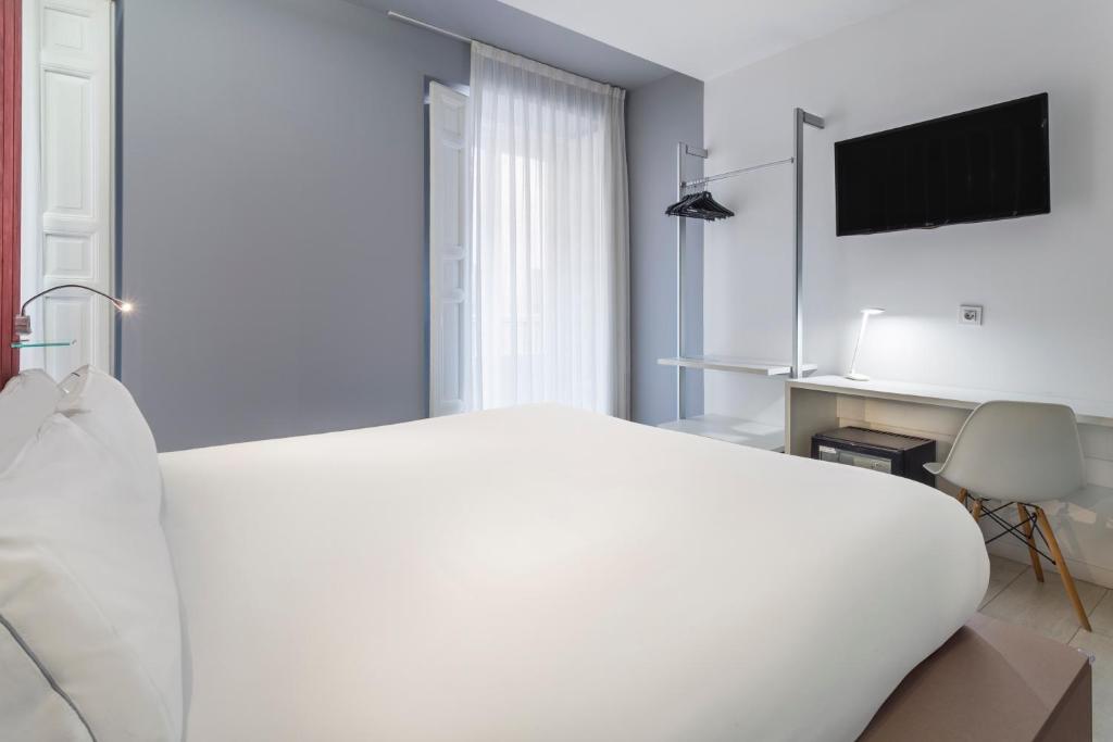 B&B Hotel Madrid Centro Fuencarral 52 - image 2