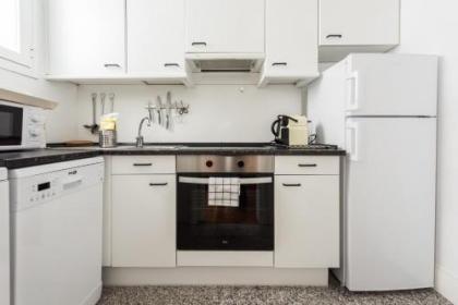 Apartamentos Alcalá - image 3