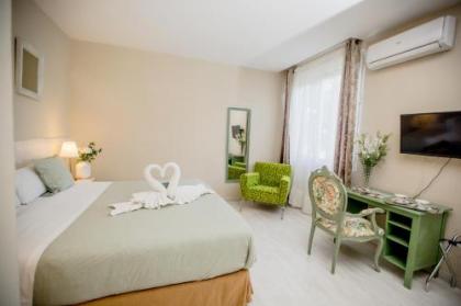 Escala Suites - image 5