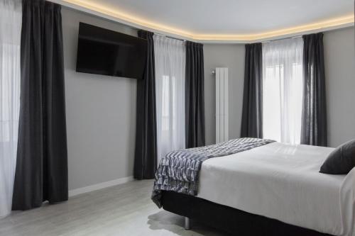 Hostal Overnight Madrid - image 2