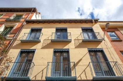 Apartment in Malasaña - image 13
