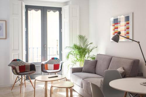 Apartment in Malasaña - image 5