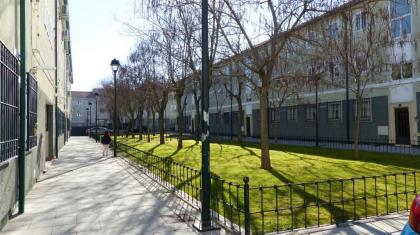 Apartamento Aluche con parking gratuito - image 1