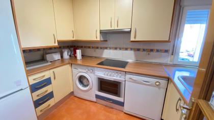 Apartamento Aluche con parking gratuito - image 11