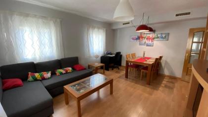 Apartamento Aluche con parking gratuito - image 13