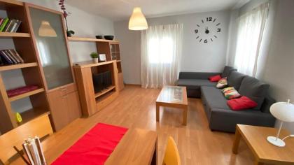 Apartamento Aluche con parking gratuito - image 14