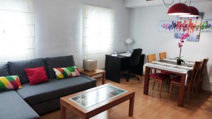 Apartamento Aluche con parking gratuito - image 3