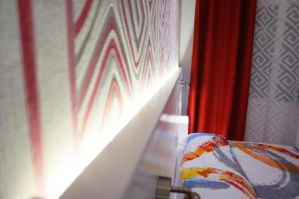 MuchoMadrid Apartments - image 13