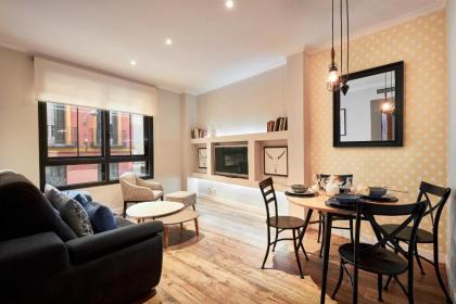 Conde Duque Prime by Presidence Rentals - image 1