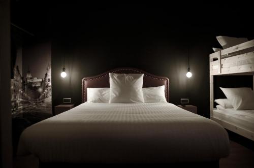 Woohoo Suites Madrid - main image