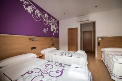 Hostal Carracedo - image 12