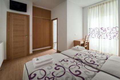 Hostal Carracedo - image 17