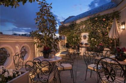 Relais & Châteaux Heritage Hotel - image 1