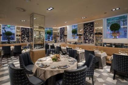 Relais & Châteaux Heritage Hotel - image 20