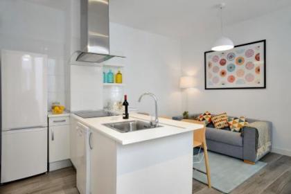 nQn Aparts & Suites Madrid - image 14