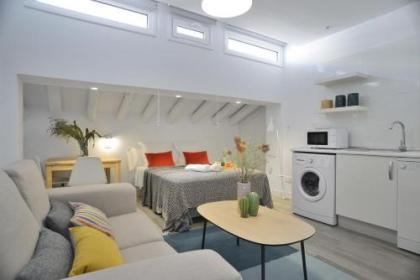 nQn Aparts & Suites Madrid - image 18