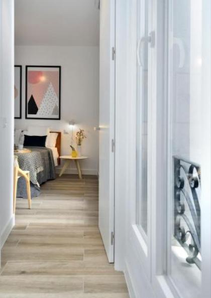 nQn Aparts & Suites Madrid - image 20