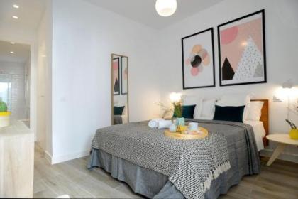 nQn Aparts & Suites Madrid - image 3