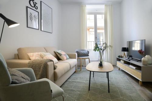 nQn Aparts & Suites Madrid - image 6