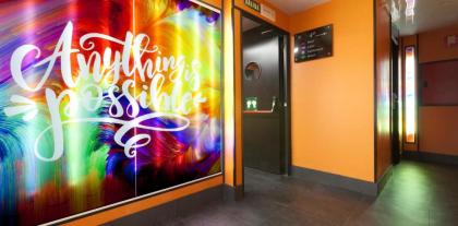 JC Rooms Chueca - image 11