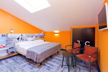 JC Rooms Chueca - image 7