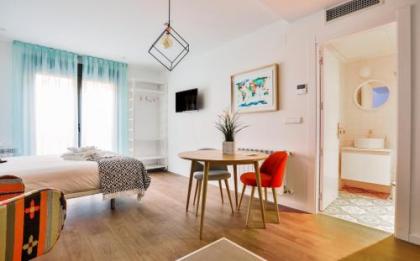 Home Art Apartments Salamanca - image 1