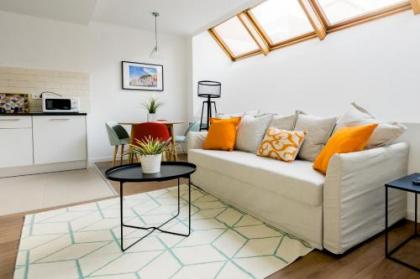 Home Art Apartments Salamanca - image 15