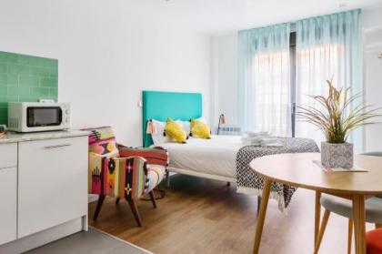 Home Art Apartments Salamanca - image 2