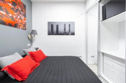 Argüelles Apartment - image 13