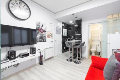 Argüelles Apartment - image 18