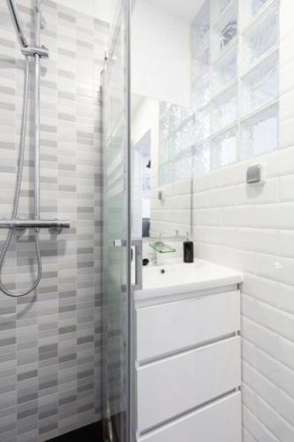Argüelles Apartment - image 19