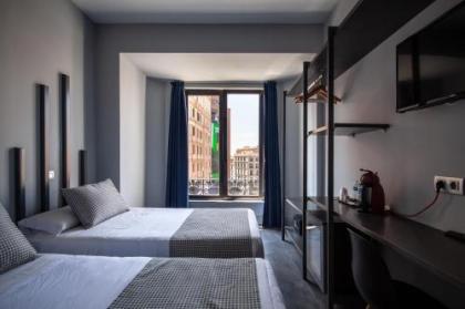 Hostal Carmen-Gran Vía - image 1