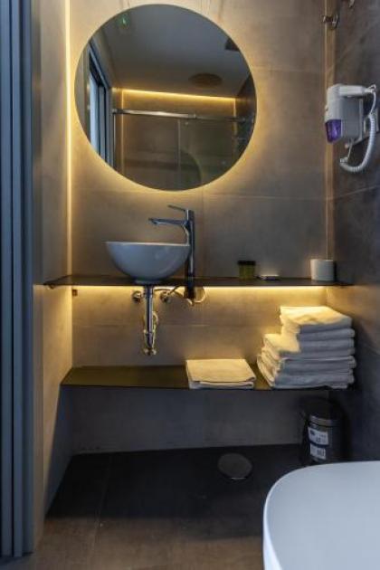 Hostal Carmen-Gran Vía - image 11