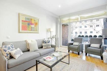 Genteel Home Retiro - image 1