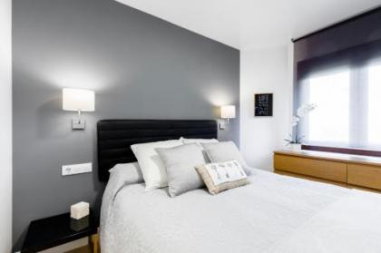 Villanueva Apartments by Flatsweethome - image 16