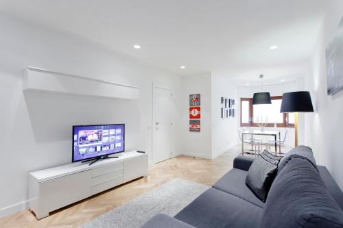 Villanueva Apartments by Flatsweethome - image 7