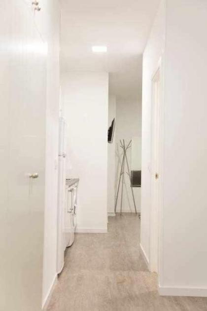 Comodo Y Agradable Apartamento En Madrid Centro 2 - image 24