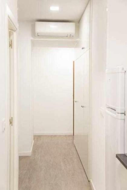 Comodo Y Agradable Apartamento En Madrid Centro 2 - image 26