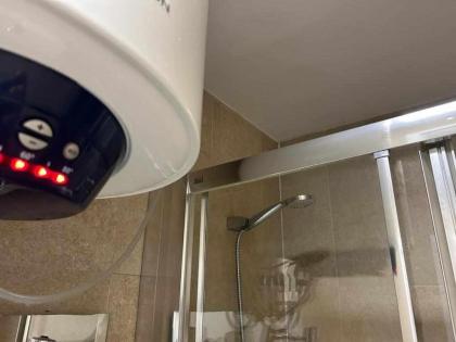 Comodo Y Agradable Apartamento En Madrid Centro 3 - image 23