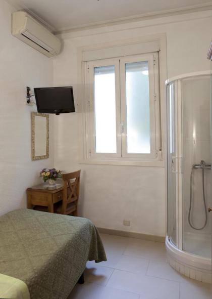 Pension Ava Rooms - image 2