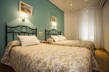 Pension Ava Rooms - image 4