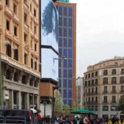 A Unos Pasos Para Gran Via Madrid Xxl - image 30