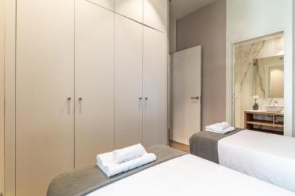 PYR Select Salamanca Luxury VI - image 12