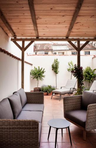 Mante House - Malasaña Design - main image