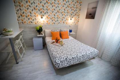 Bloom Inn Madrid - image 17