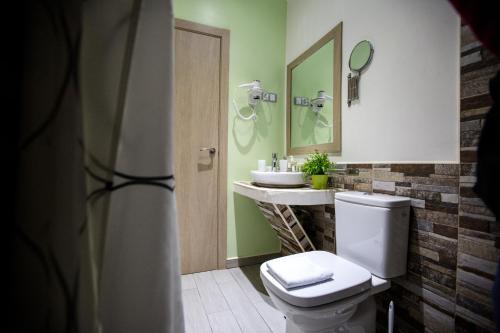 Bloom Inn Madrid - image 2