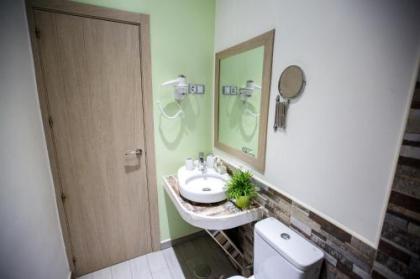 Bloom Inn Madrid - image 3